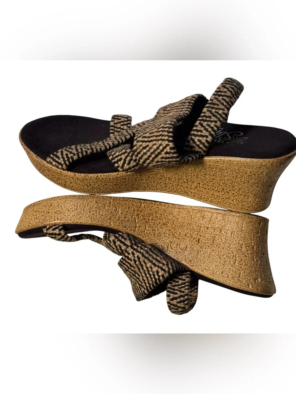 Patterned Black & Tan Strappy Island Slipper Healed Sandals Women’s 8 Hawaii